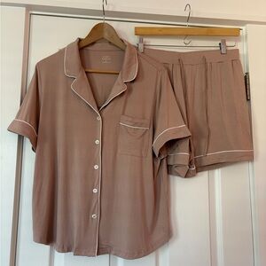 Cozy Earth Women's Bamboo Short Sleeve Pajama Set in Blush